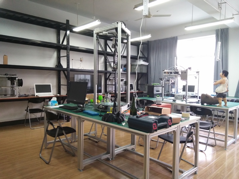 实验室建设与教学仪器 构建高效实践教学体系的双轮驱动